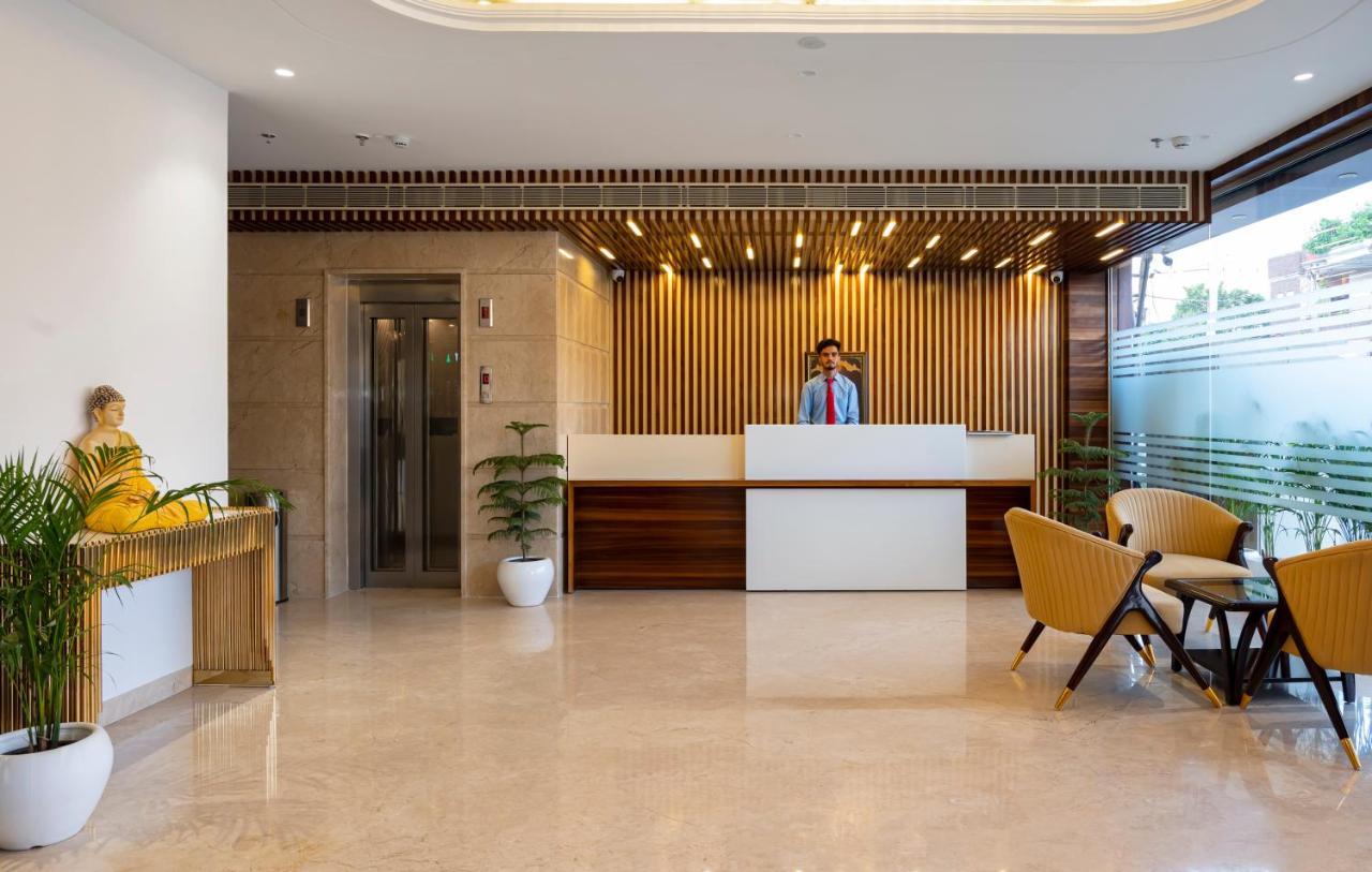 Hotel Classio Royale Αμριτσάρ Εξωτερικό φωτογραφία