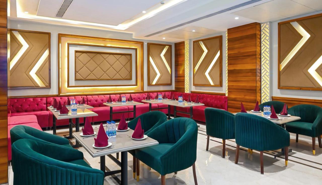 Hotel Classio Royale Αμριτσάρ Εξωτερικό φωτογραφία